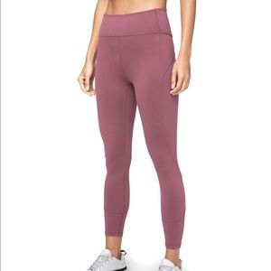 Lululemon In movement 7/8 tight, size 6